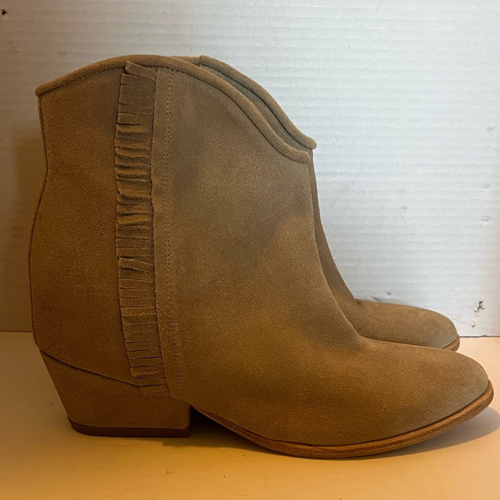 Ariat Tan Suede Heeled Ankle Boots with Fringe - Picture 4 of 6